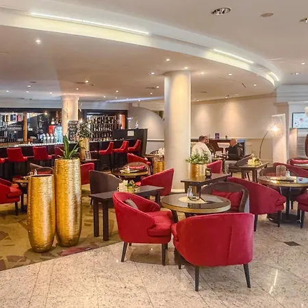 Plaza Premium Wien-2